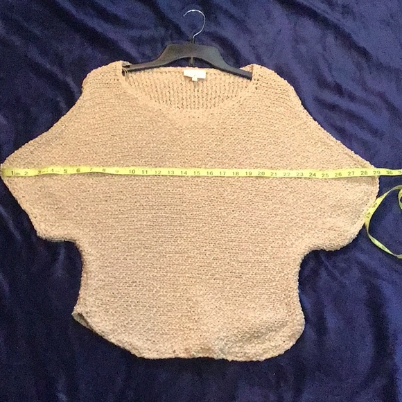 Dolman sleeve sweater - Picture 6 of 8